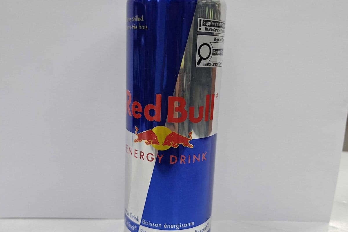 Red Bull original (473 ml) - $ 5.59