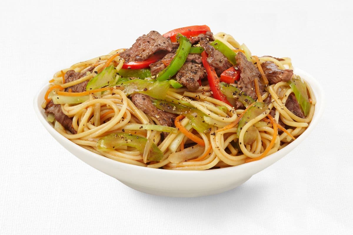 Shanghai Noodles with Black Pepper Beef