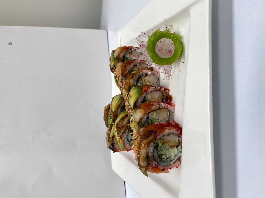M19. Super Rainbow Roll (10 pcs)