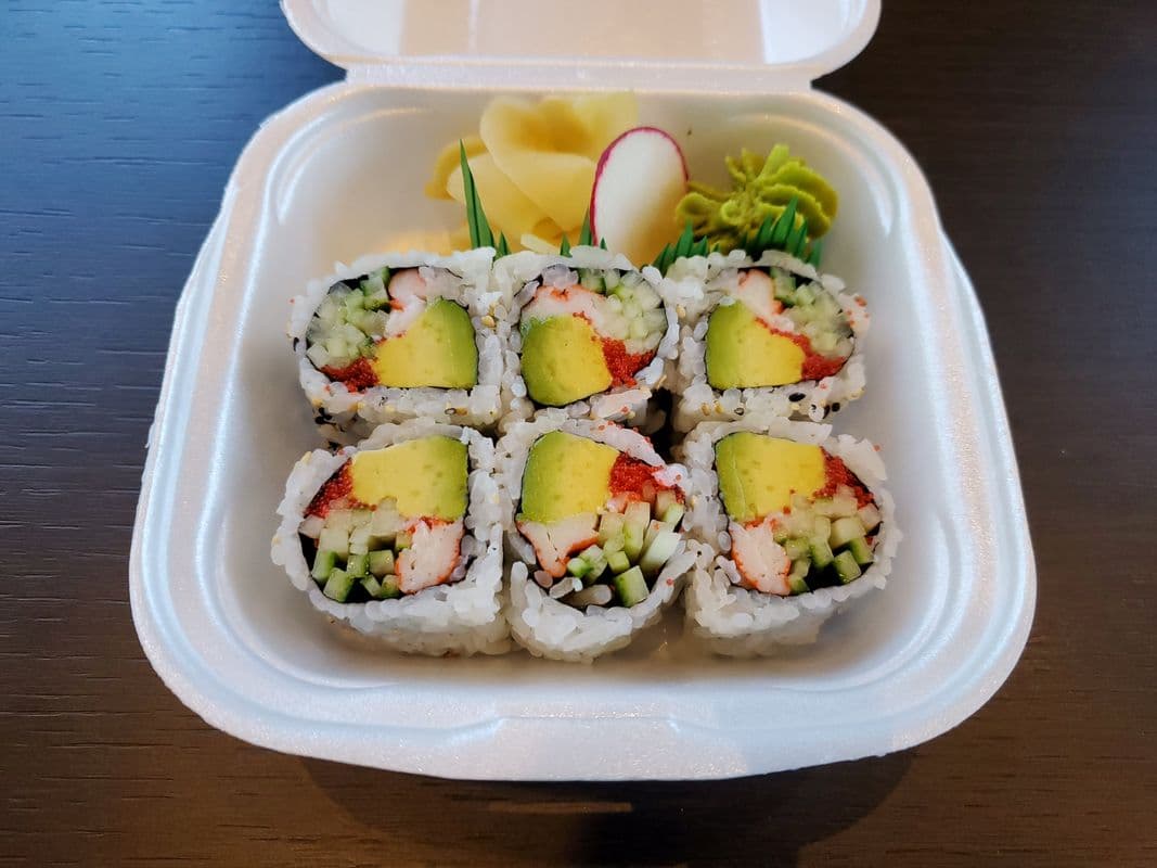 61. California Roll (6 pcs)