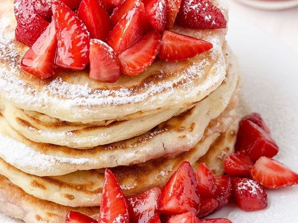 Very Strawberry Pancakes (3)