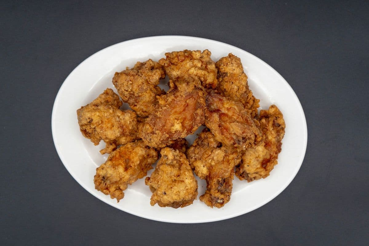 6. Chicken Wings (10 pcs)