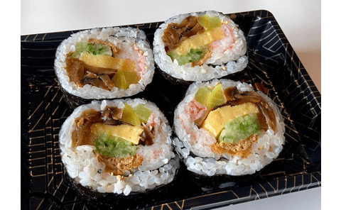 78. Futomaki (4pcs) 