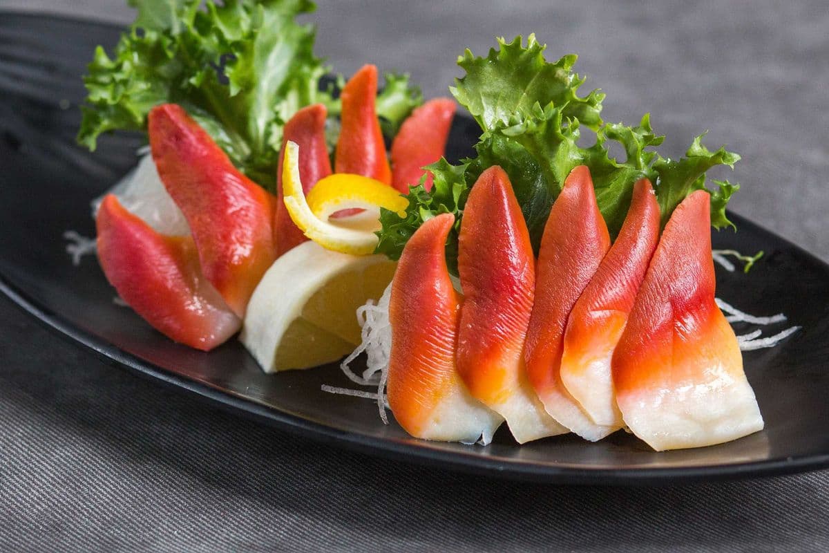 Hokkigai Sashimi (10 pcs)