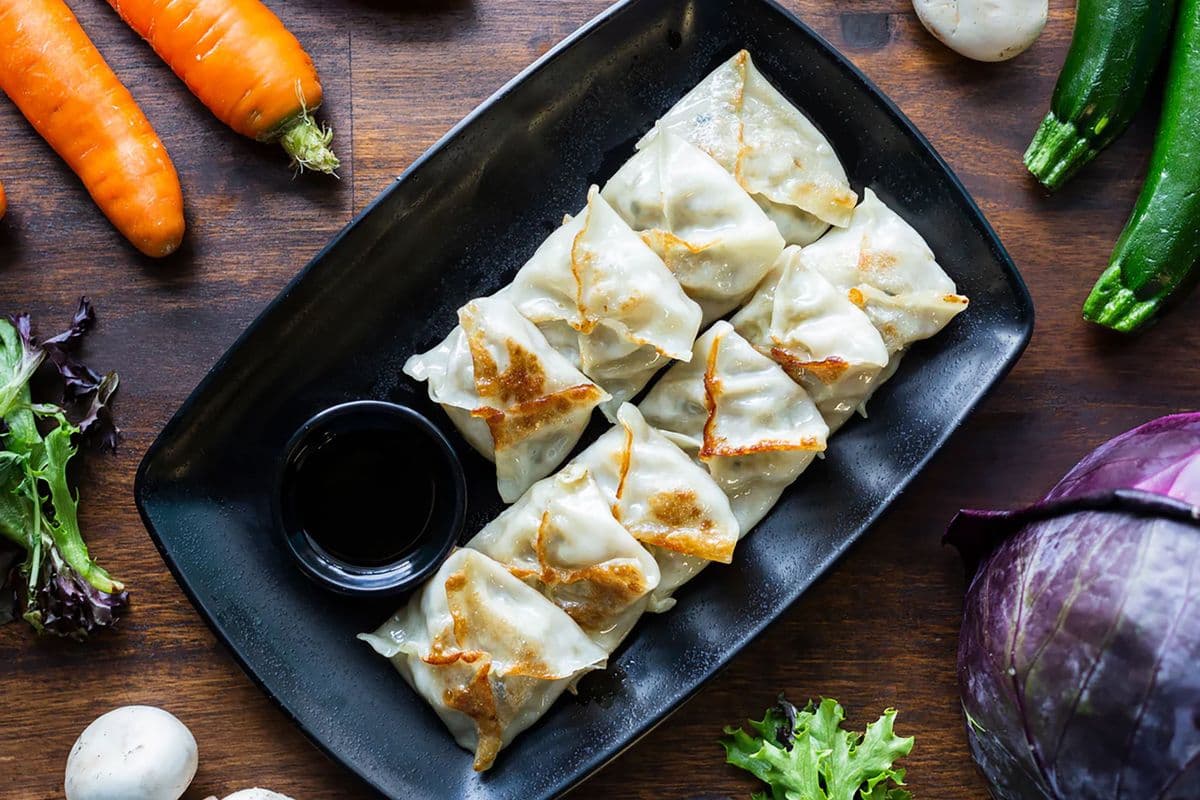 Vegetarian Dumplings (4 pcs)