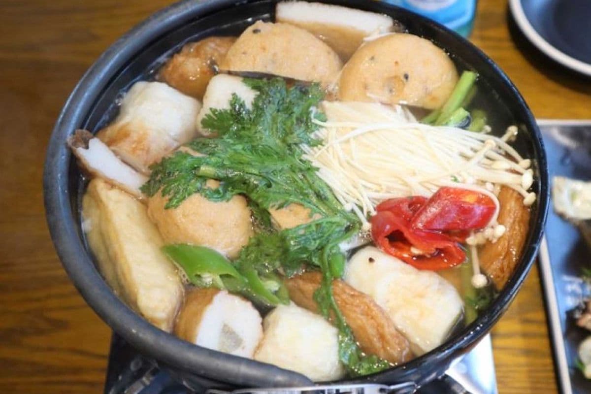 FISH CAKE SOUP (오뎅탕)