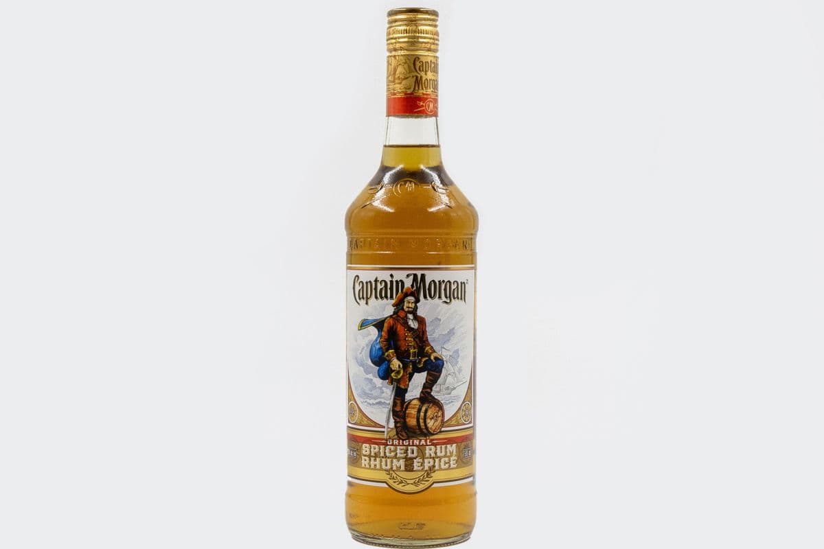 Captain Morgan Spiced (750 ml) (1 x 750ml)