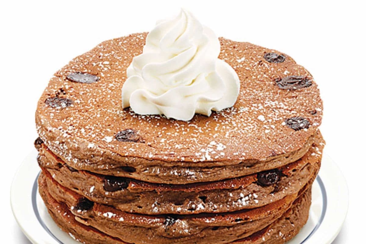 Chocolate Chocolate Chip Pancakes (4 pcs)