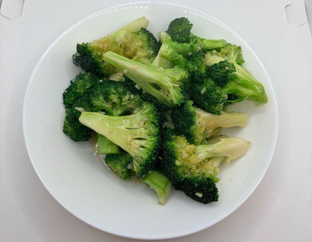 132. Brocoli Sauté Ail 蒜蓉西兰花