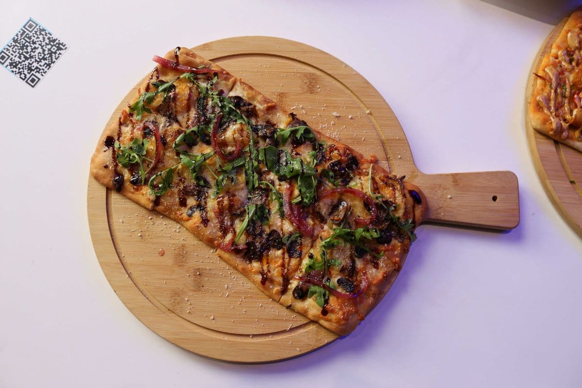 Mushroom Truffle Flatbread
