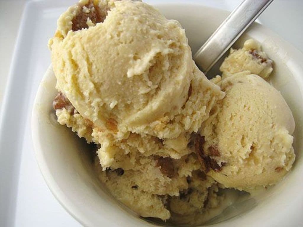 BIRCHWOOD MAPLE WALNUT ICE CREAM 1L
