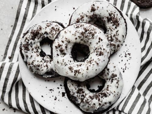 12 mini donuts Oreo
