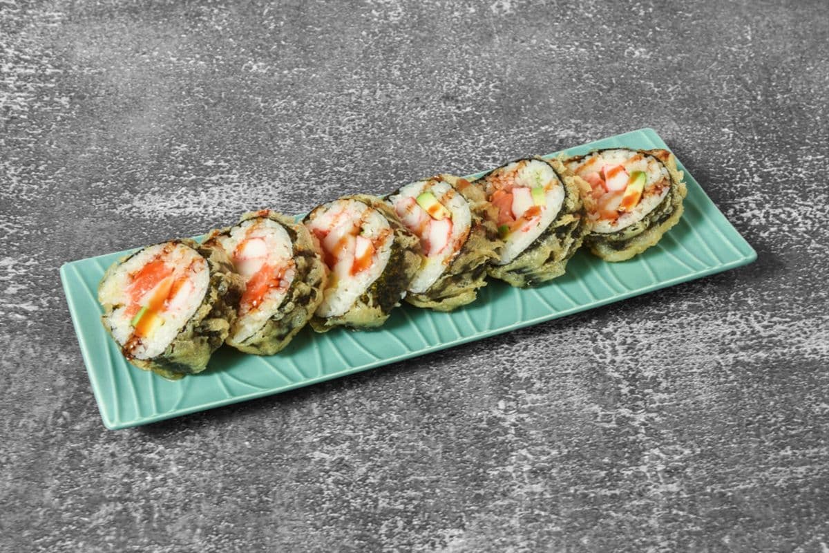 R29.Yummy Roll (6 Pcs) (Deep Fried)