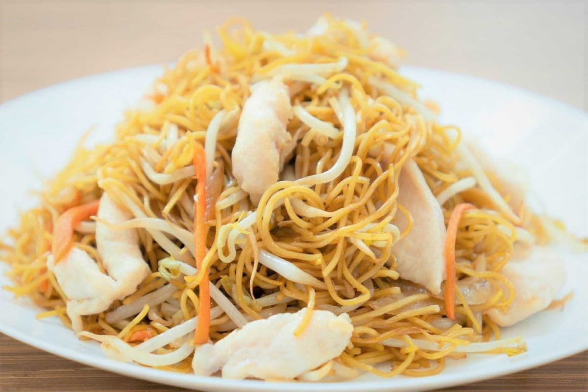 Chow Mein Noodles with Chicken