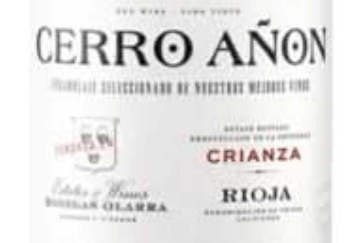 Spain - Bodegas Olarra Cerro Anon Rioja Crianza - 750mL (1 x 750mL)