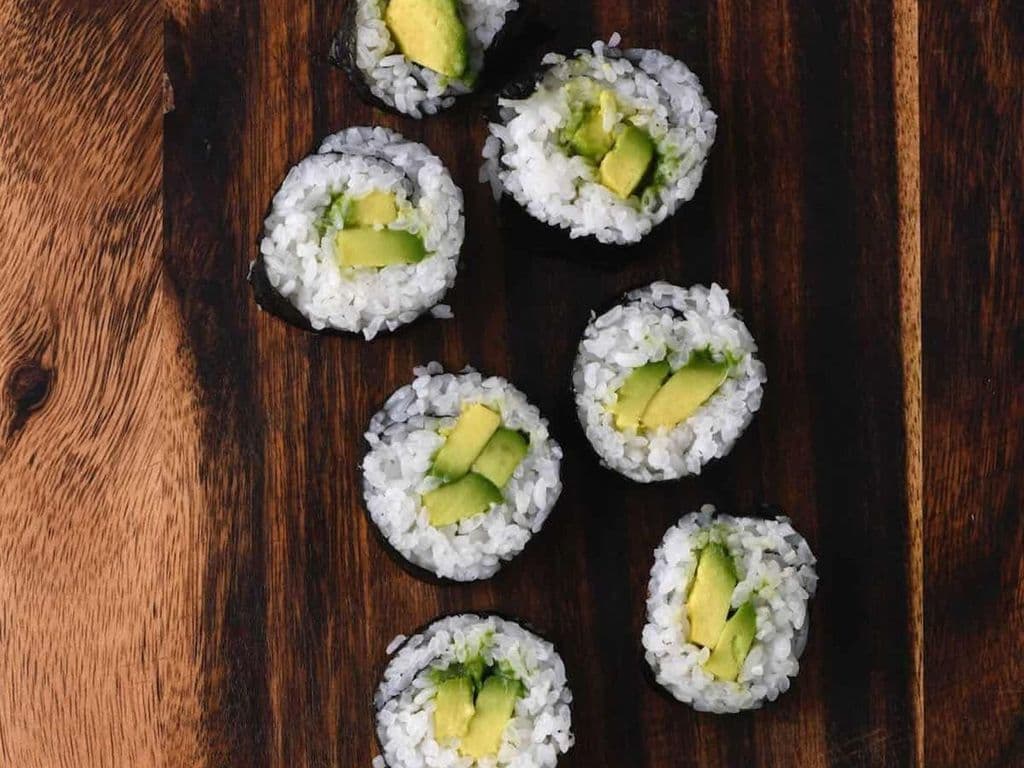 Avocado Roll - 8 pieces