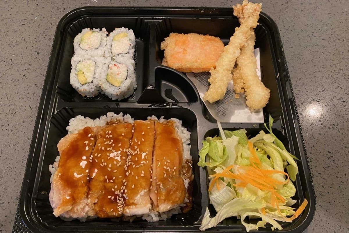 KIKU BENTO BOX B (CHICKEN TERIYAKI)