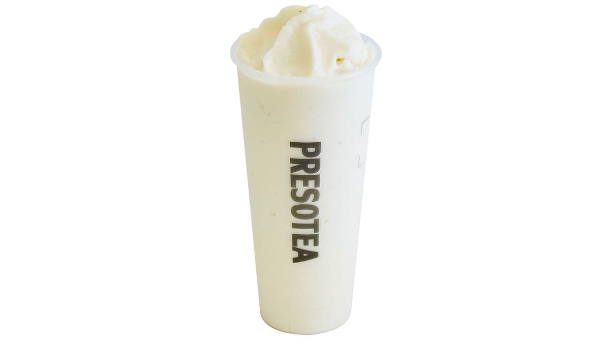 Fresh Banana Coconut Slush / Frappé glacé coco-banane