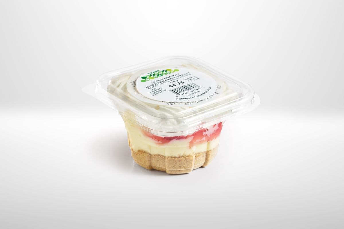 Strawberry Cheesecake Parfait in a Cup (198 g)
