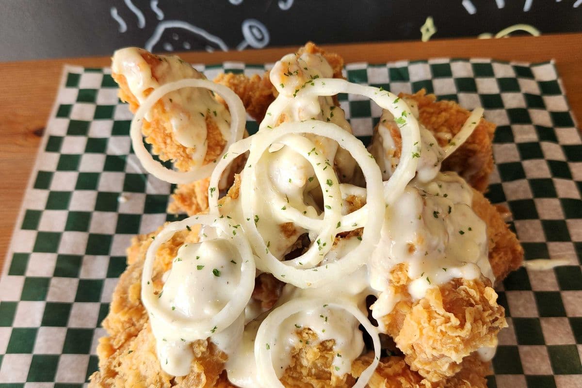 Creamy Onion Chicken (7pcs) 크리미 언니언 치킨