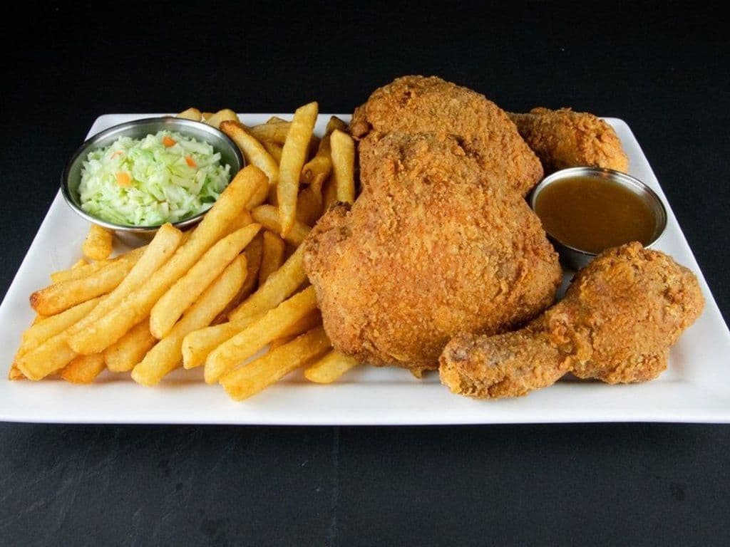 Spécial Plat 4 Morceaux de Poulet Frit / 4 Fried Chicken Pieces Platter Special