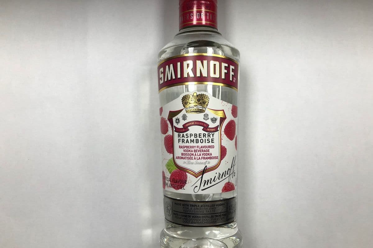 Smirnoff Raspberry Vodka (375 ml) (1 x 375 ml)