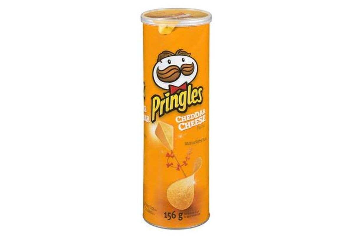 Pringles Cheddar Cheese (156 g)