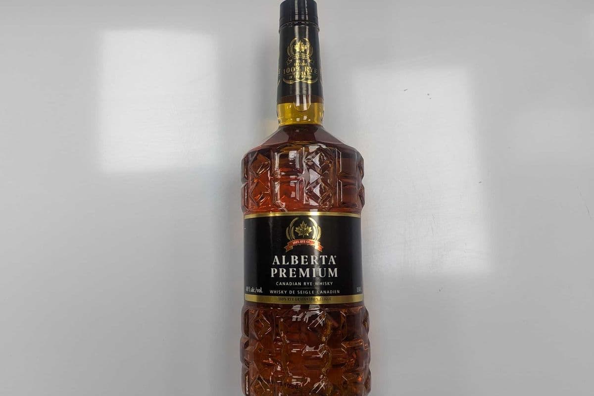 Alberta Premium 1.14L (1 x 1140 ml) (1 x 1.14L)