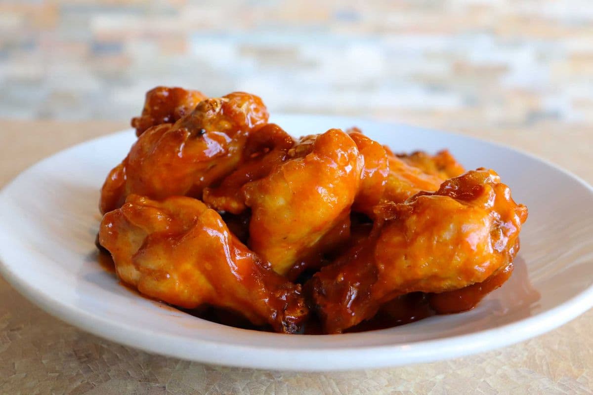 2 LB of Wings