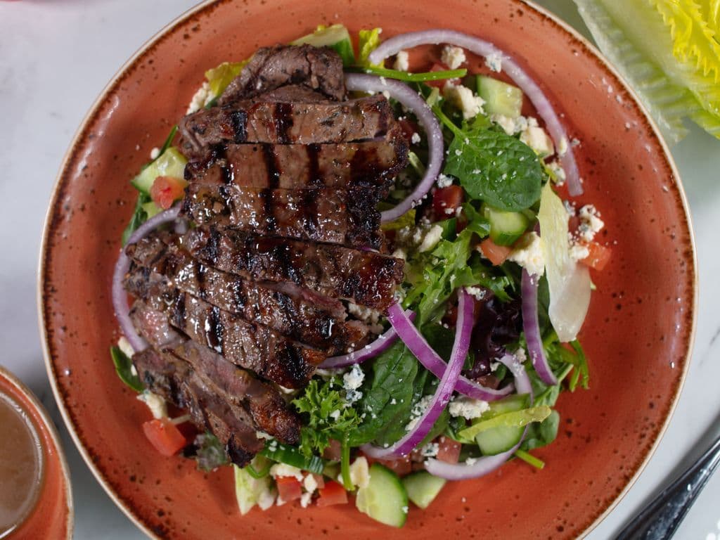 GRILLED STEAK SALAD