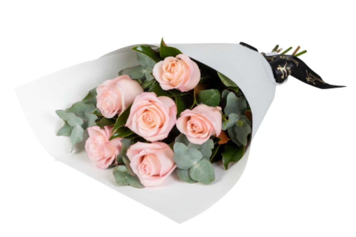 Pink Roses Bouquet - 6 Stems