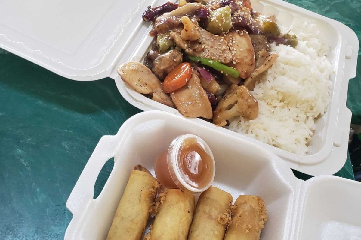 Spicy Chicken Stir fry + 4 Spring rolls