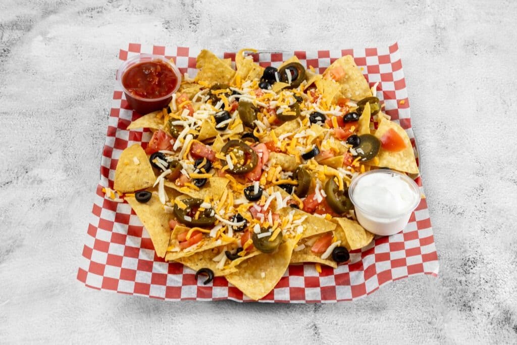 GRILLED CHICKEN NACHOS