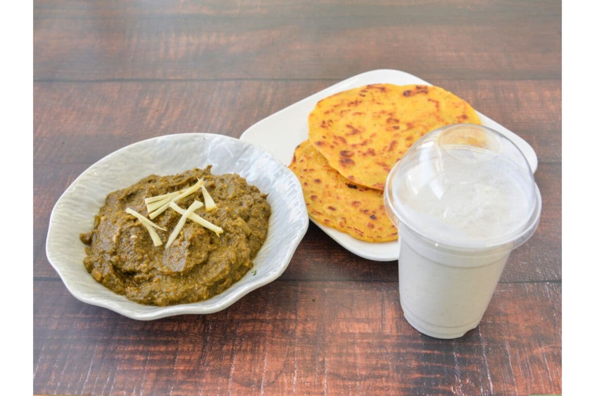 saag ,makki di roti with salted lassi