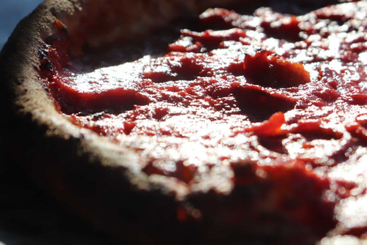 Chicago Deep Dish Signature Pizza