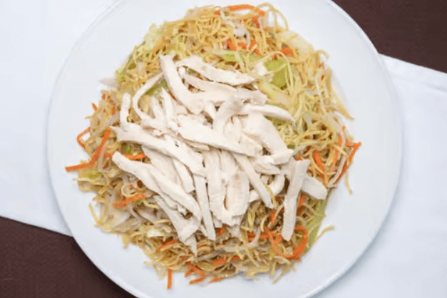 C9. Chicken Chow Mein