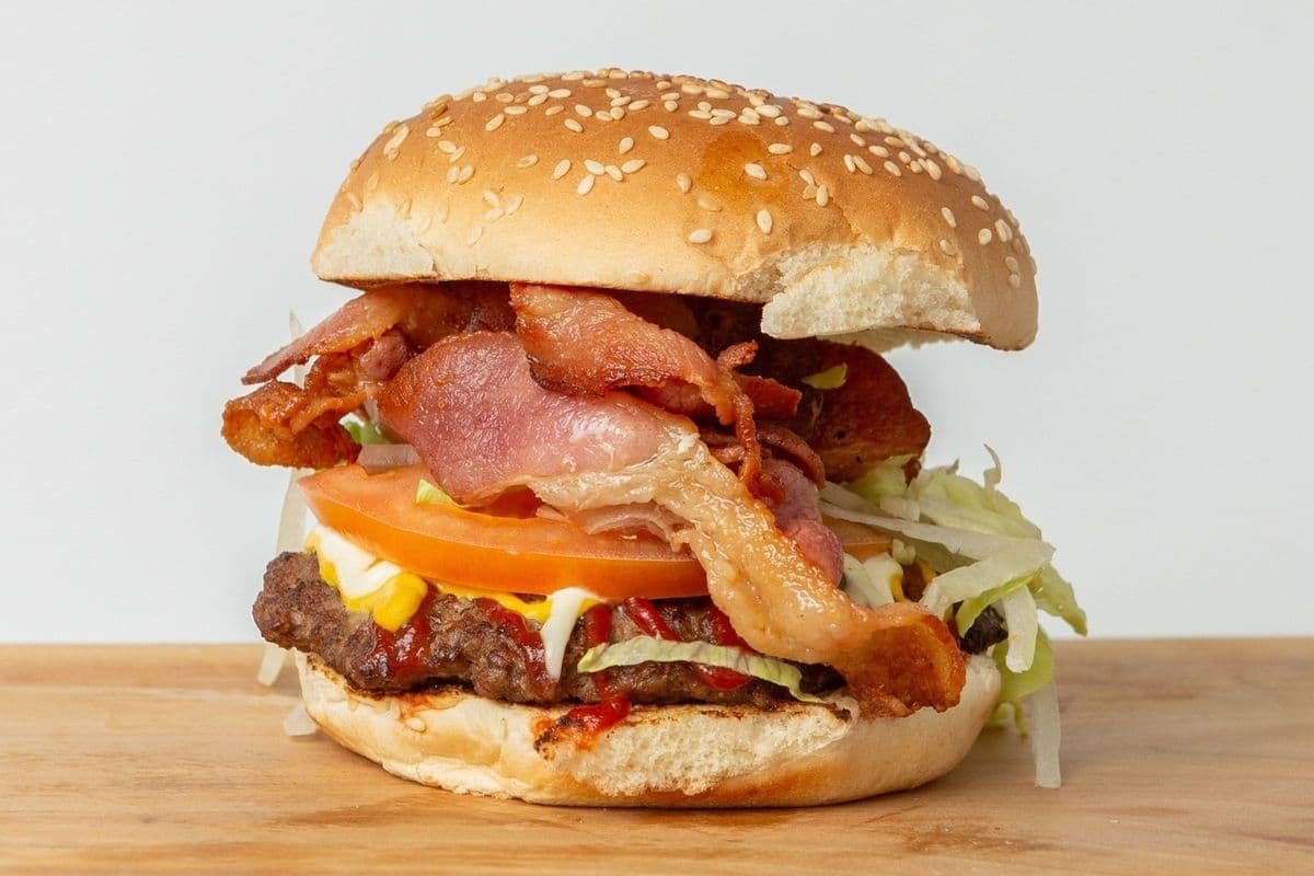 Bacon  Beef Cheeseburger 6oz