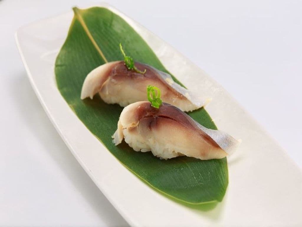 148.Mackerel Sushi(2pcs)
