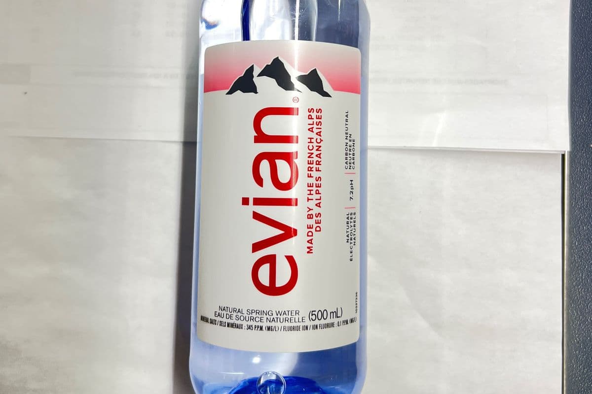 Evian Water (500 ml)