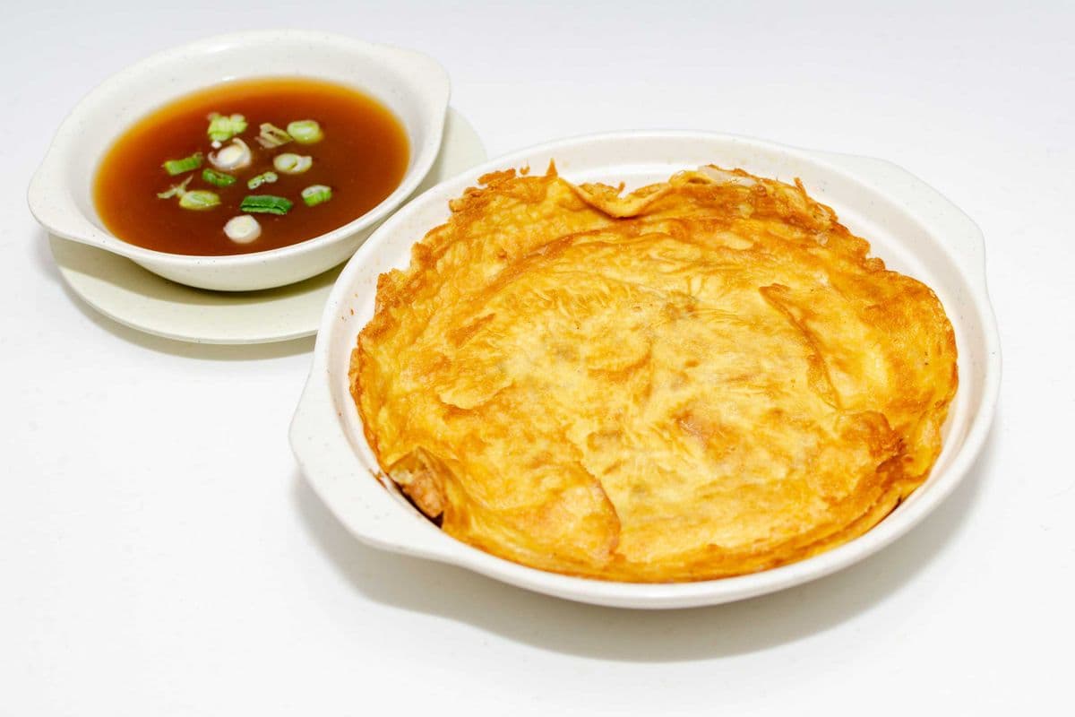 057A Egg Foo Yong with Diced Seafood 海鮮粒煎芙蓉蛋