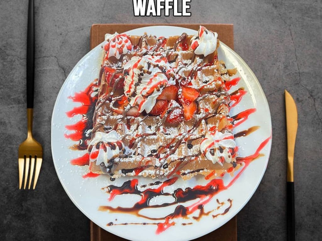 Nutella Strawberry waffle