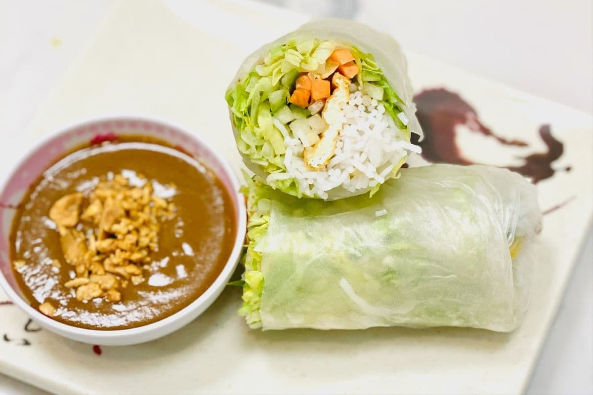 V2. Veggie Salad Roll / 素沙律卷 / 채소 샐러드롤