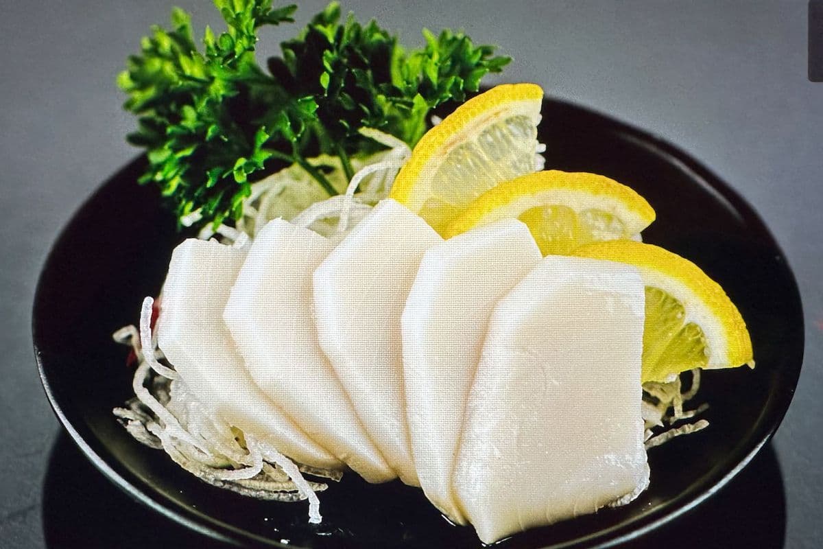 White Tuna Sashimi (6 pcs)