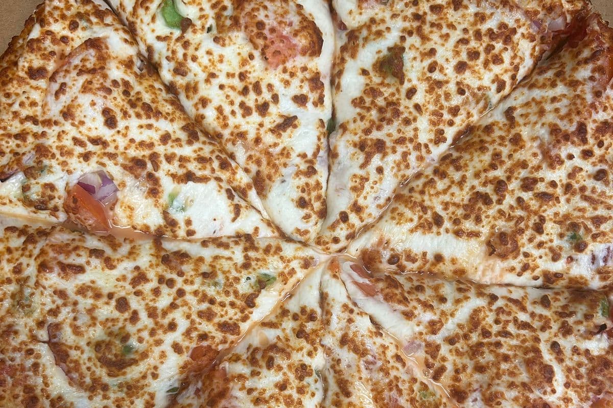 Medium Vegetarian Pizza