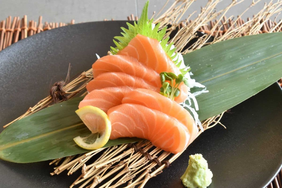 Salmon Sashimi (S)