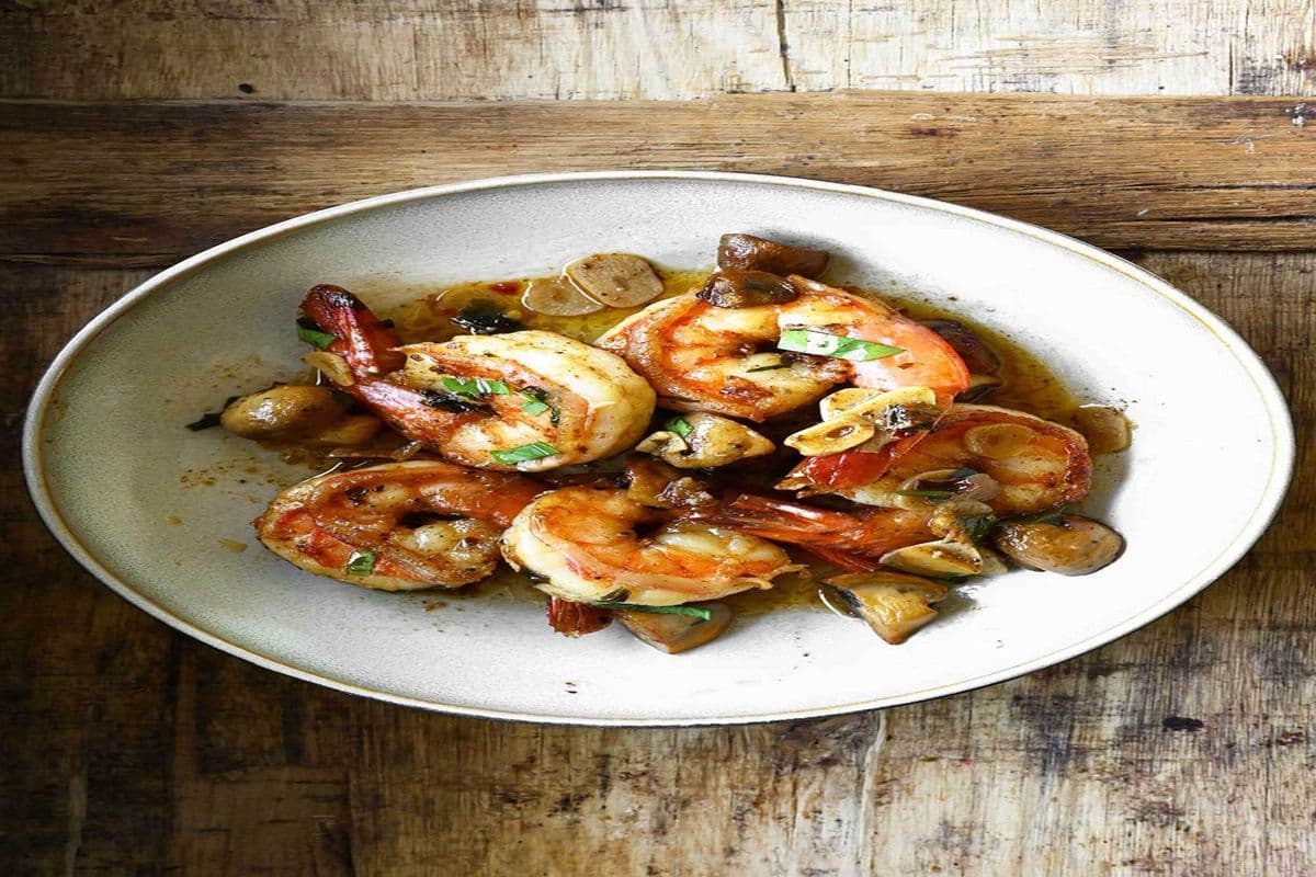81. Shrimp with Two Kinds of Mushroom
