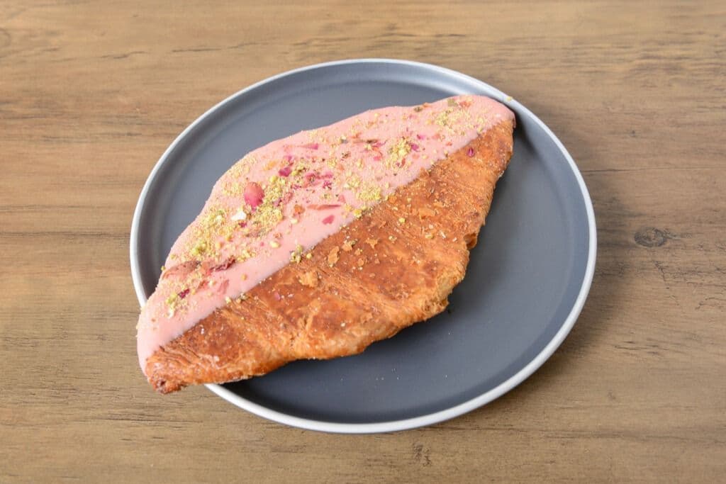 Rose Pistachio Flat Croissant