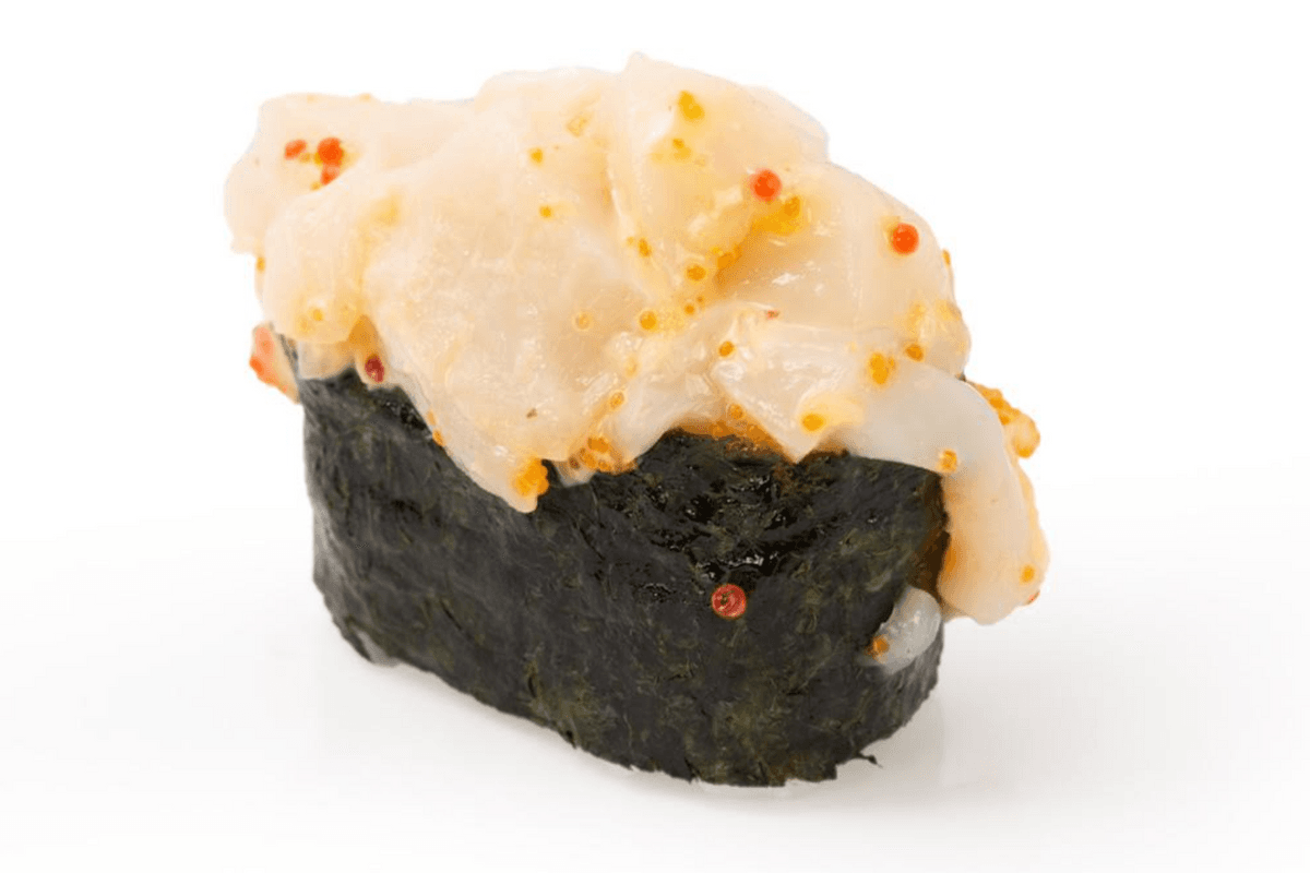 Nigiri pétoncle épicé tempura / Spicy Scallop Tempura Nigiri