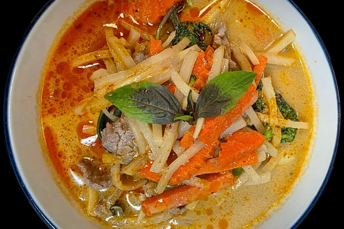 Red Curry (Kang Pehd)