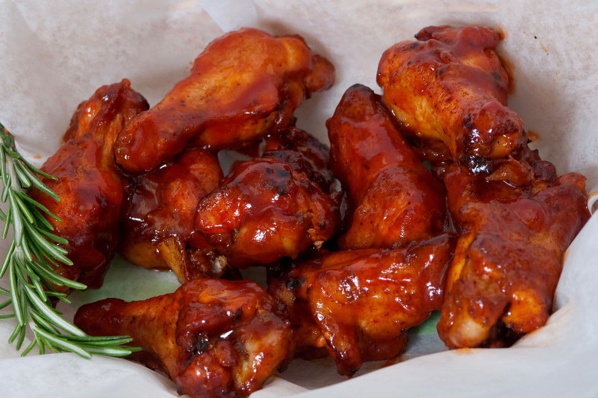 Two Pound Wings (Bone-in)